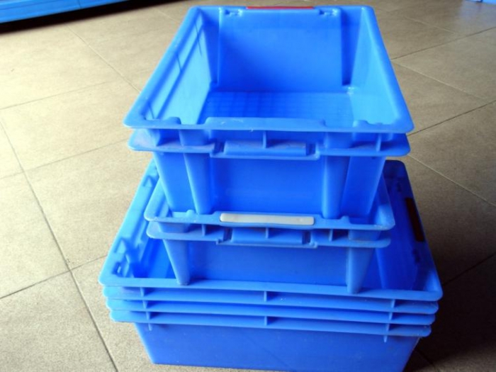 淺談中空板周轉(zhuǎn)箱注射成型過程